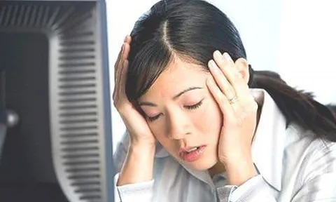 8 dấu hiệu cảnh báo bệnh u não sớm: Có 1 dấu hiệu cũng nên đi kiểm tra sớm