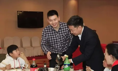 Một kiểu người trên bàn rượu không có gì nổi bật nhưng chính là 'người thực sự giỏi'