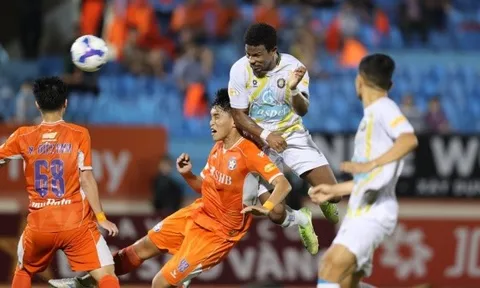 Ribamar và Tiến Linh tranh đua quyết liệt Vua phá lưới V-League
