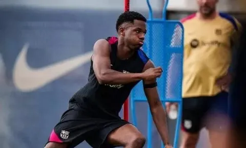 Barca tạo cơ hội cho Ansu Fati chia tay CĐV trận Villarreal