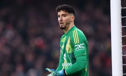 Bayindir tìm đường rời Old Trafford, Besiktas gửi đề nghị khiến MU cân nhắc