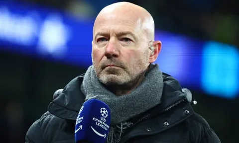 Shearer cảnh báo 2 cầu thủ Man City hết thời ở Etihad