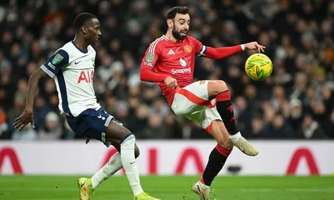 MU hay Tottenham sẽ thoát kiếp "kẻ thất bại vĩ đại"?
