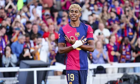 Tương lai Lamine Yamal buộc Barcelona thay đổi lộ trình phát triển