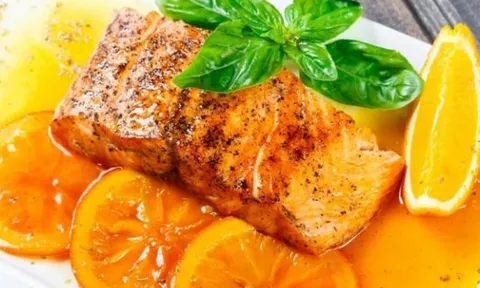 Cách làm cá hồi sốt cam