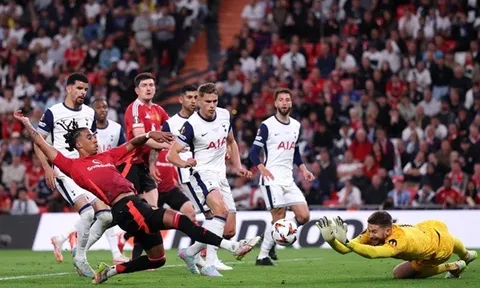 Chấm điểm Man United 0-1 Tottenham: Điểm sáng Yoro; Ngòi nổ Amad đơn độc