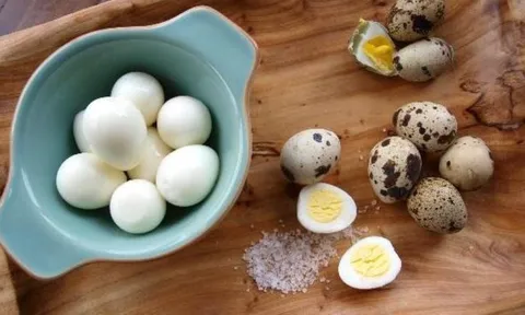 Không phải loại trứng nào bổ dưỡng nhất thì các chuyên gia khuyên dùng, 2 loại này được khuyên là nên ăn ít