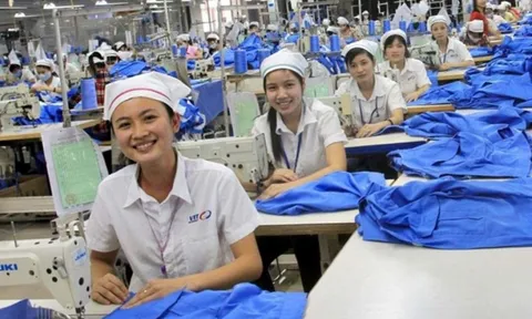 Từ năm 2025, người lao động được nhận 5 khoản tiền khi nghỉ việc