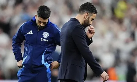 Thua Europa League, cổ phiếu của MU tụt giá