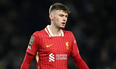 Conor Bradley không ngại cạnh tranh với Frimpong ở Liverpool