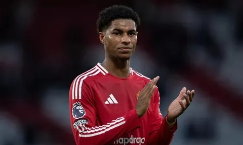Man United "bật đèn xanh" để Barca chiêu mộ Rashford