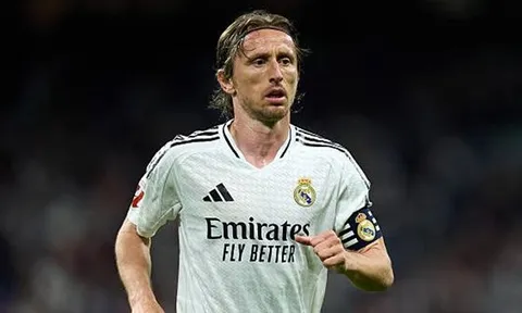 Màn chia tay giữa Real Madrid và Luka Modric là điều phải đến