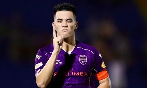 Tiến Linh xuống Hạng Nhì chơi bóng?