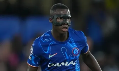Caicedo đeo mặt nạ, vẫn ra sân ở trận quyết định của Chelsea