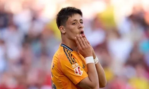 Guler được Perez và Alonso đặt niềm tin kế vị Modric