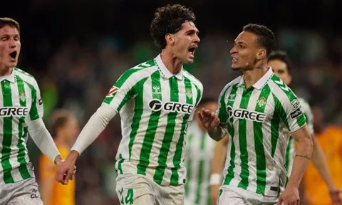 Real Betis: Chuyện cổ tích viết từ sự kiên định