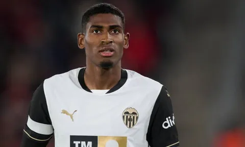PSG tạo áp lực lớn cho Arsenal trong thương vụ Cristhian Mosquera