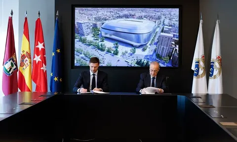 Perez hết lời ca ngợi Xabi Alonso trong ngày ra mắt Real Madrid