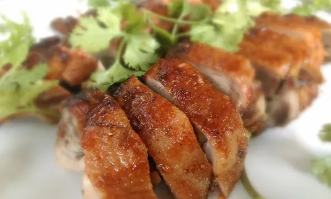 Những người không nên ăn thịt vịt