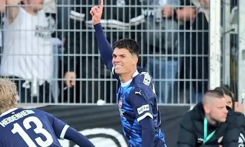 Heidenheim chính thức trụ hạng Bundesliga