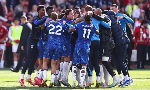 Chelsea vào top 4: Thành công gây tranh cãi của đội bóng không được yêu mến