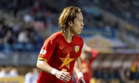 Viktor Lê đánh mất chính mình ở giai đoạn bản lề mùa giải