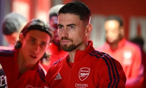 Chia tay Arsenal, Jorginho trở lại Brazil sau gần hai thập kỷ