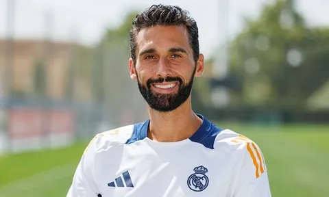 CHÍNH THỨC: Real bổ nhiệm Arbeloa thay Raul