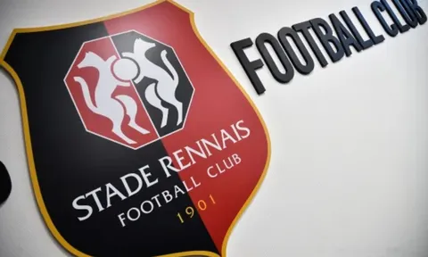 Rennes chuẩn bị thanh lọc đội hình, lên kế hoạch bán 19 cầu thủ