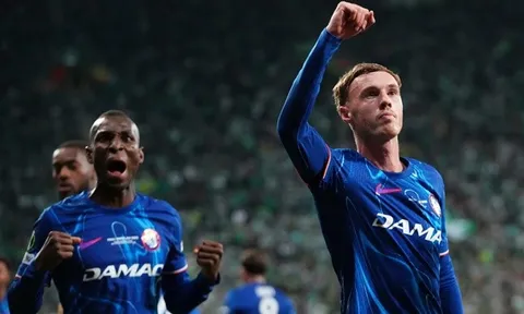 Real Betis 1-4 Chelsea: Palmer kiến tạo siêu hạng; The Blues chinh phục Conference League