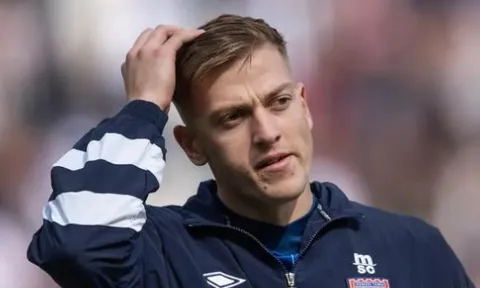Delap ngoảnh mặt với MU, ngày trọn niềm vui của Chelsea