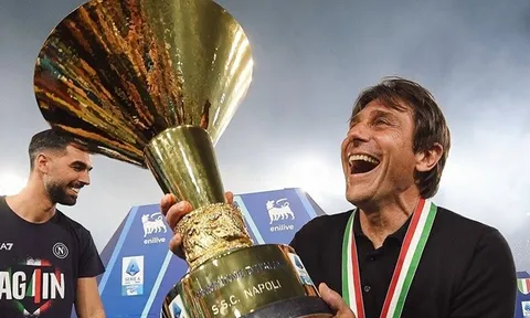 NÓNG: Conte nhận đề nghị 'tăng lương + De Bruyne' từ Napoli