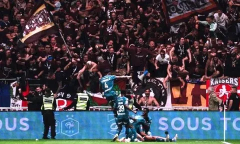 Xác định đội cuối cùng thăng hạng Ligue 1 2025/26
