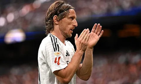 Ai nên kế nhiệm áo số 10 của Modric tại Real: Mbappe hay Arda Guler?