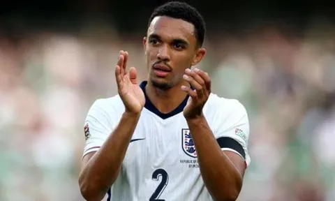 CHÍNH THỨC! Real Madrid chiêu mộ Alexander-Arnold, mức phí 10 triệu bảng
