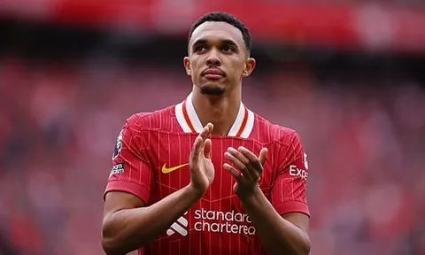 Alexander-Arnold gia nhập Real Madrid kèm điều khoản giải phóng 1 tỷ euro
