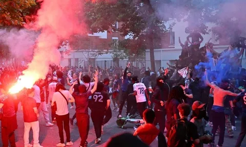 Bạo loạn sau chung kết Champions League, hơn 80 người bị bắt ở Paris