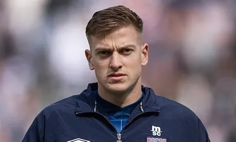 Delap hoàn thành một phần cuộc kiểm tra y tế tại Chelsea