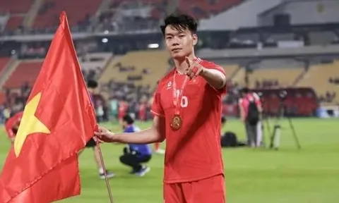 Trụ cột tuyển Việt Nam báo tin vui cho HLV Kim Sang-sik