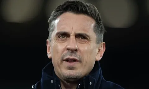 Gary Neville dự đoán đội vô địch Premier League mùa tới