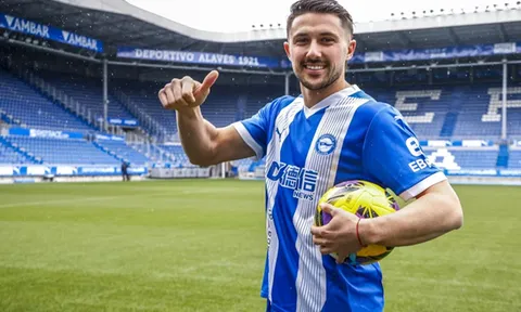 Đấu Việt Nam, ngôi sao La Liga của Malaysia bị nghi ngờ nguồn gốc