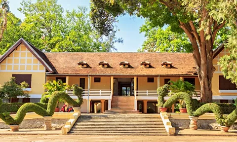 Bên trong loạt dinh thự xa hoa của vua Bảo Đại: Có nơi sát vách TP.HCM, Hoàng hậu Nam Phương từng mê mẩn