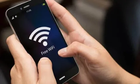 Chỉ cần bấm 1 nút trên điện thoại: Bắt Wi-Fi cực nhanh, không cần mật khẩu, khỏi tốn 4G!