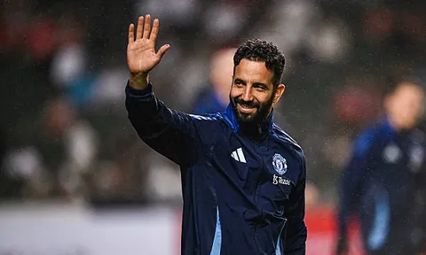 CHÍNH THỨC: Man Utd chia tay 10 cầu thủ