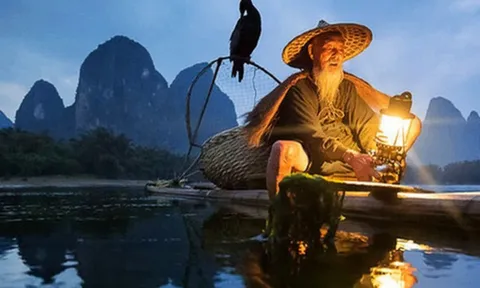 3 kiểu người càng sống càng mất đi Phúc Lộc: Trẻ thì đau ốm hao tài, già thì khánh nghèo khổ cô đơn