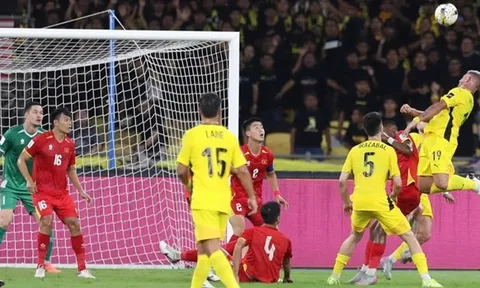 Việt Nam thua đậm Malaysia, báo chí Indonesia nói gì?