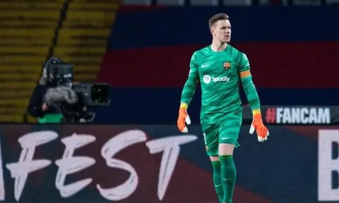 Barca đại cải tổ đội hình, cân nhắc bán cả đội trưởng Ter Stegen