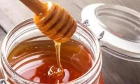 Uống mật ong đúng cách: thời điểm tốt nhất trong ngày và những ai tuyệt đối không nên dùng