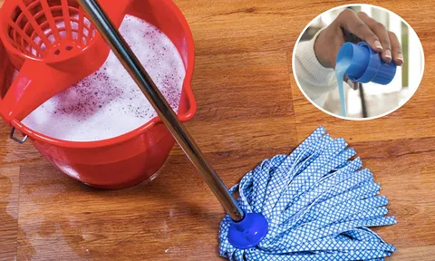 Lau nhà nhớ thêm thứ này vào nước, sàn nhờ ít bám bụi, cả tuần vẫn sạch bong