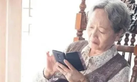 Về già, nếu bạn đời không may ra đi trước, hãy nương tựa vào 4 người này để sống an yên